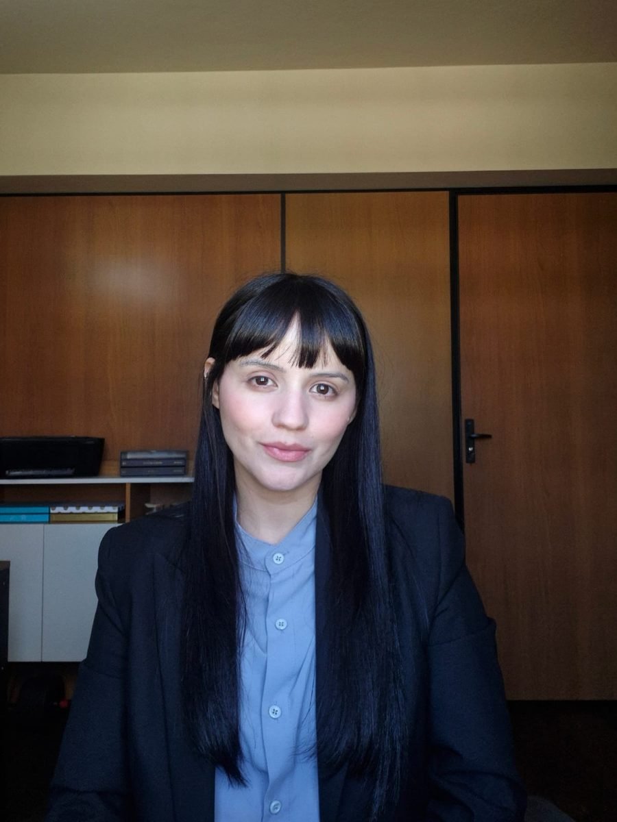 Bruna Andrade em seu consultório